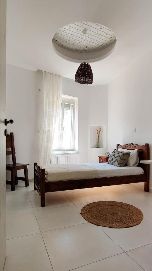 Laina Traditional Guest House Aperathos Exterior photo